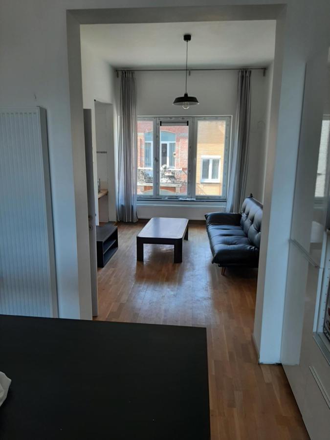 The Sixteen Apartment *